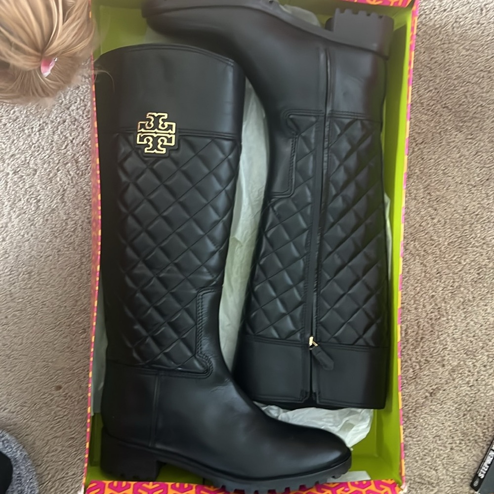 Tory Burch leather riding boots 👢